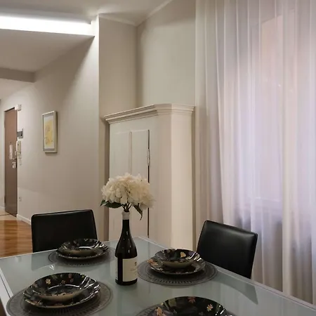 Domus Arena - Eleganza Nel Cuore Di Appartement